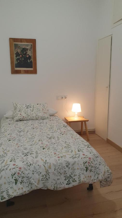 Apartamento Nuevo En Terrassa Centro Extérieur photo