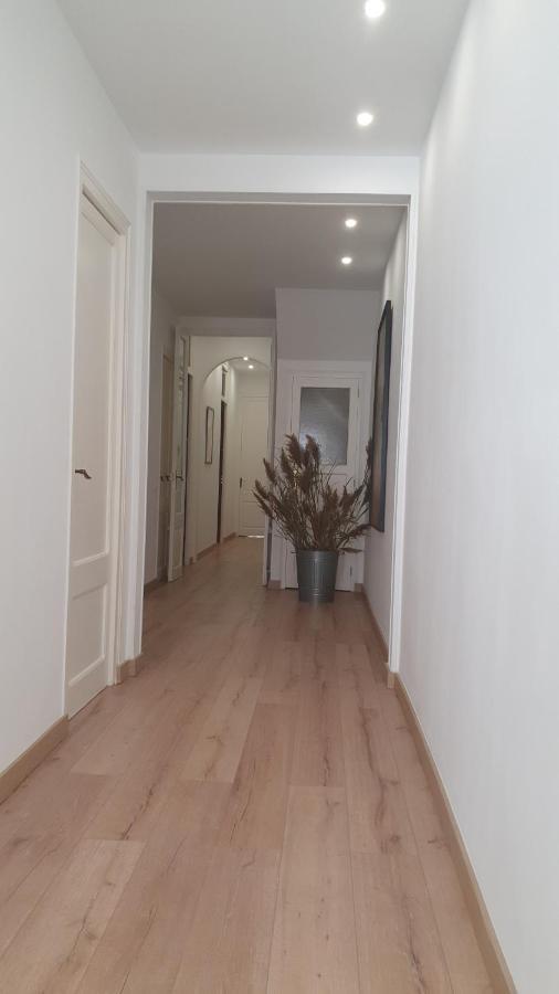 Apartamento Nuevo En Terrassa Centro Extérieur photo
